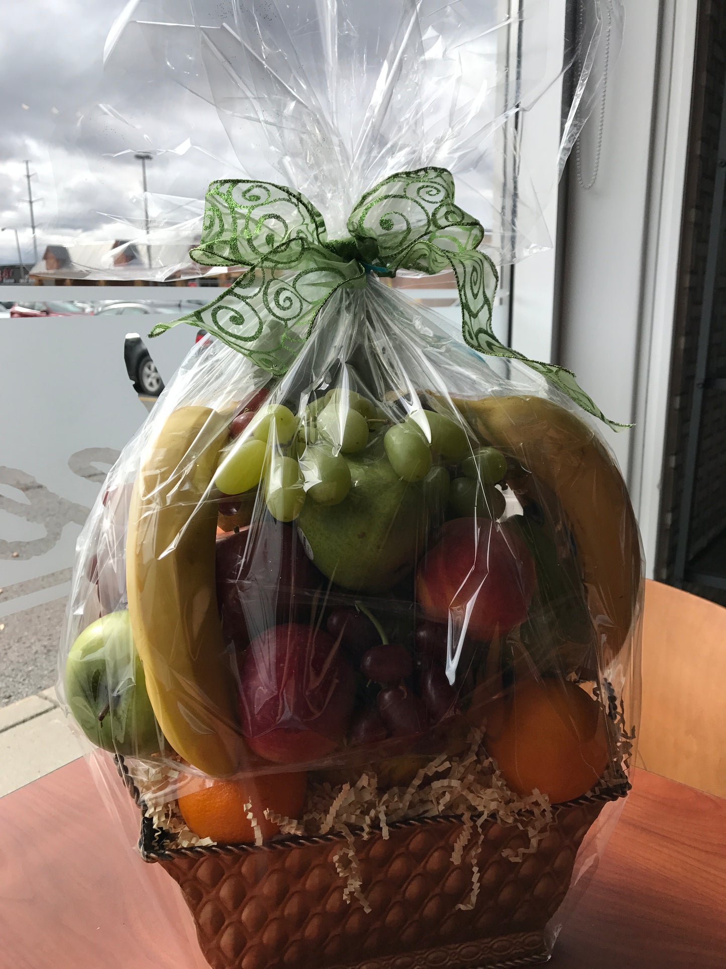 Fresh Fruit Baskets